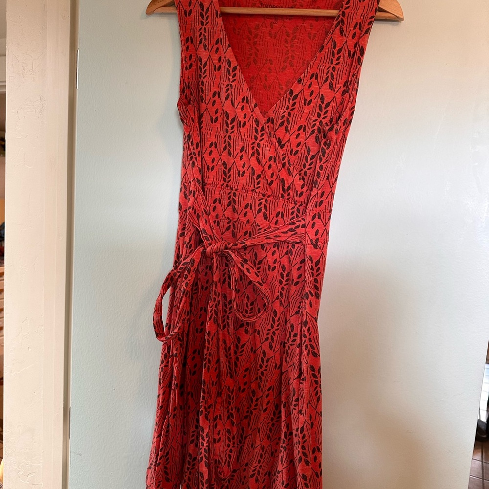 Toad&Co Red and Black Sleeveless Wrap Midi Dress